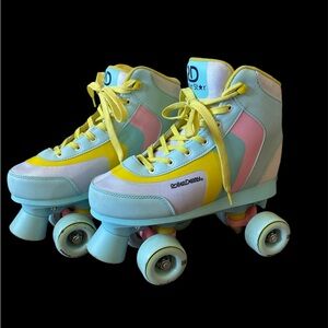 Roller Derby Adjustable Quad Star Roller Skates Child Size Medium 3-6